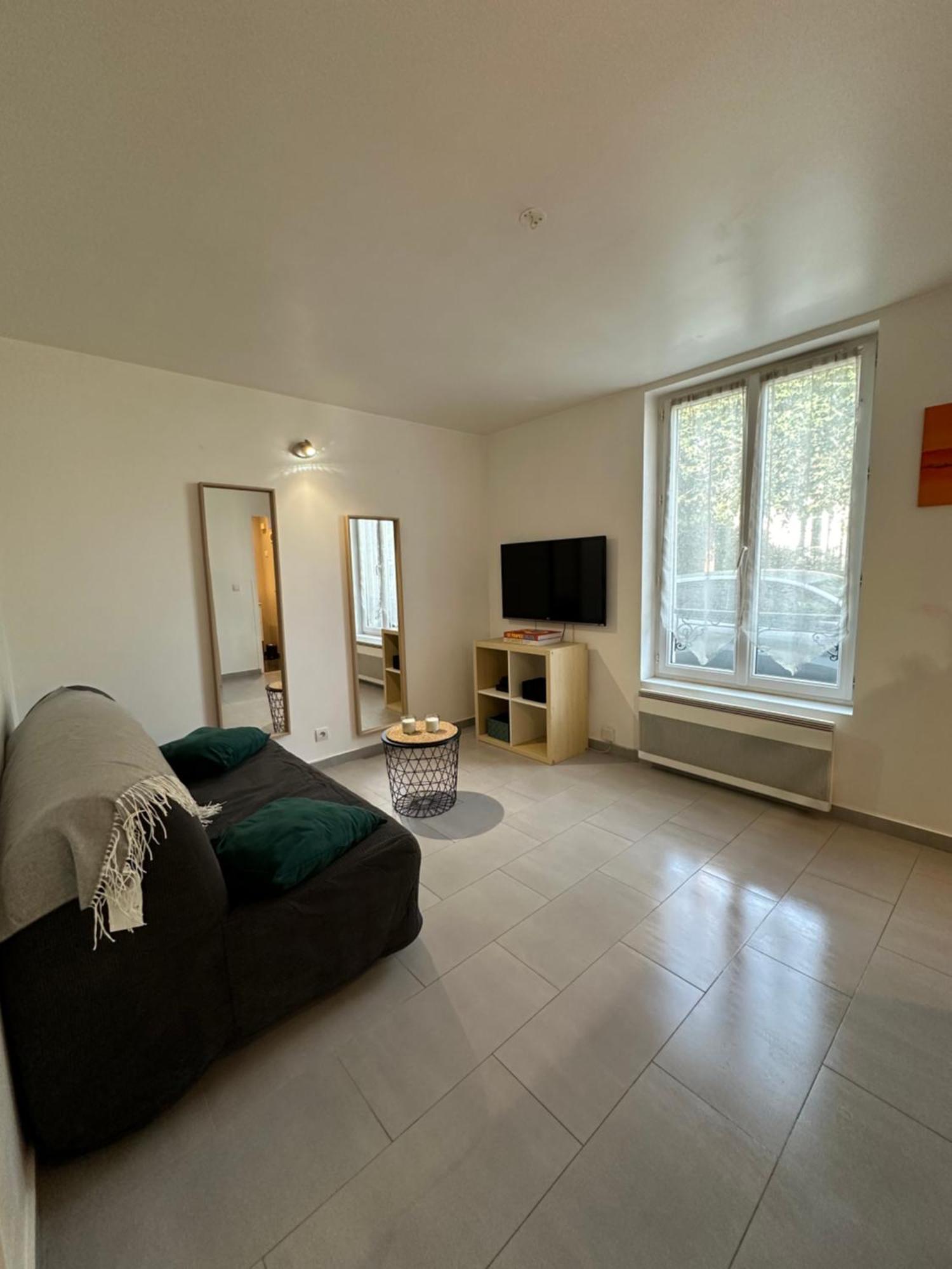 Superbe Appartement Cosy Jardin Corbeil-Essonnes Exterior photo